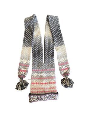 VTG Fair Isle 100% Wool Hooded Scarf Combo Nordic Long Tail Stocking Cap